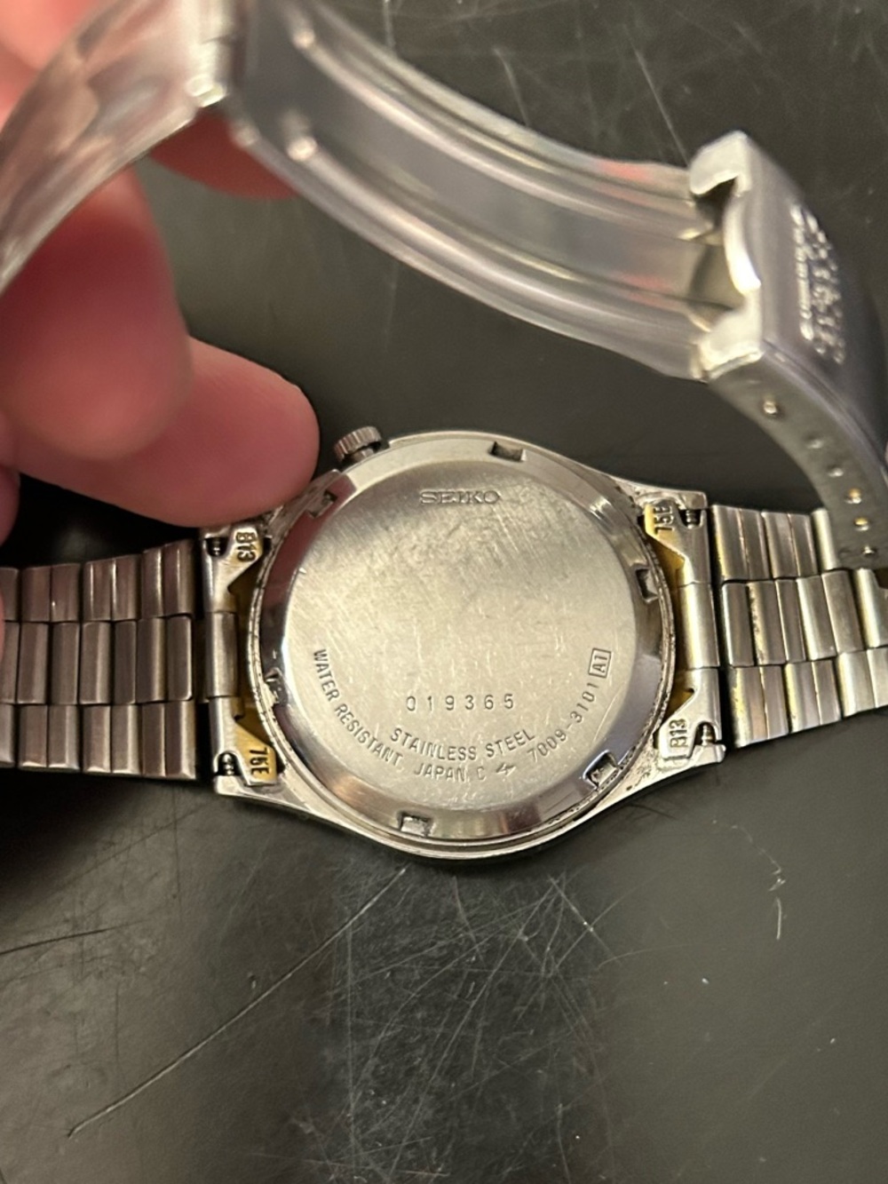 Seiko Mickey Mouse Automatic Stainless Steel Watch - Red Dial - Picture 3 of 3